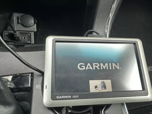 GARMIN Nuvi 1450 5.0" Touchscreen GPS Navigation