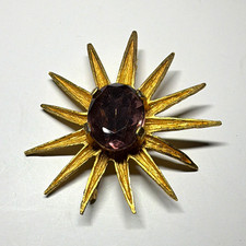 Vintage Gold Tone Starburst Celestial Brooch Purple Rhinestone