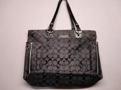 Coach Gallery Signature Tote A1349-23767E