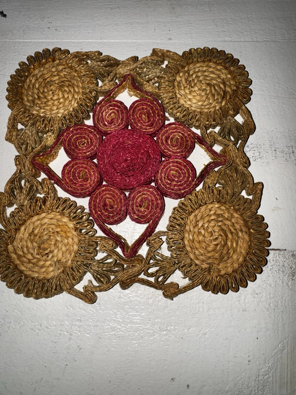 Set of 2 Vintage Raffia Trivets Straw Woven Boho Multicolor Decor 70’s MCM Art - product detail image 3