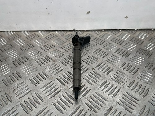 Porsche Panamera (970) 2012 Diesel fuel injector 059130277 184kW 95811012810 - Picture 3 of 9