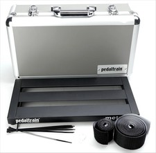 Pedaltrain Metro 16 16x8 Pedalboard with Case