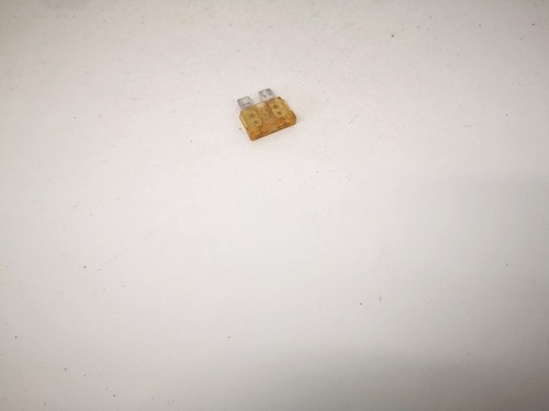 Sicherungen 5 Volkswagen Golf Plus DE1469778-39