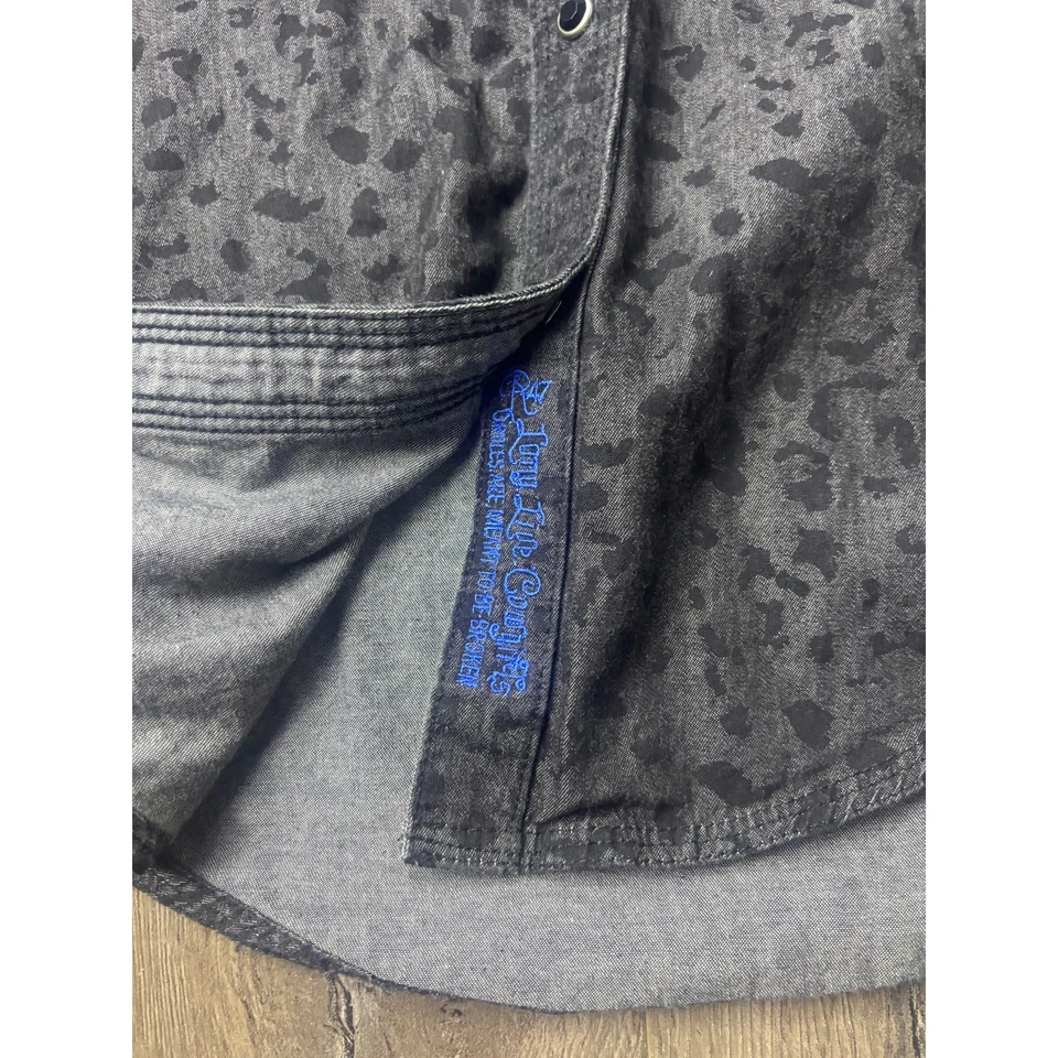 Rock & Roll Cowgirl by Wrangler Leopard Print Snap Front Western Shirt Women’s S - Image 3 of 4