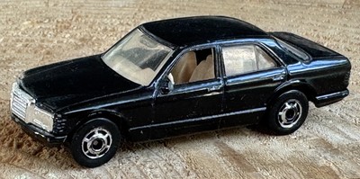 Spielzeug Auto Hot Wheels Mercedes Benz 380 SEL 1981