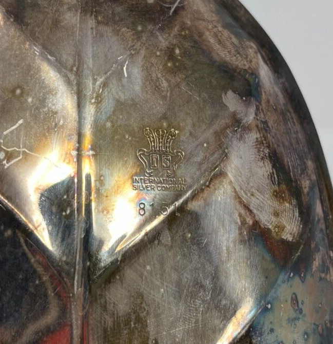 2 Vintage International Silver Company Leaf Shaped Serving Dishes #8193 & #8151