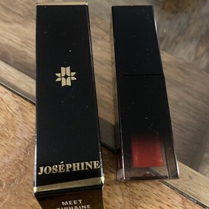 Josephine Lip/Power Natural Matte Liquid Lipstick in Meet Tiphaine Full Size New