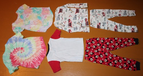 Lot of 6 unisex T- Shirts Pajamas 4/5T Disney Mickey Mouse carter's Cat & Jack + - Picture 9 of 22
