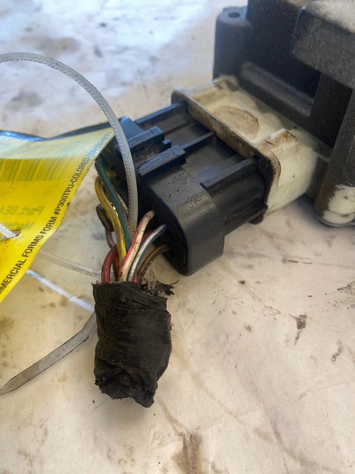 1995 CHRYSLER CIRRUS 2.5L Automatic Transmission Shift Control Solenoid Block - Image 2 of 4