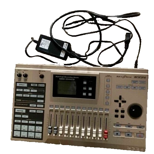 ZOOM MRS-1044 Multi Track Recording Studio Digital Audio Recorder Japan - Image 2 of 4