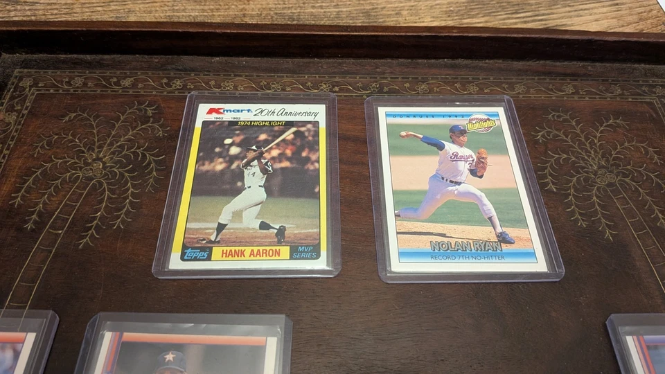 Lote de tarjetas de béisbol Nolan Raynd y Hank Aaron -6 en total. 5 Nolan Ryan 1 Hank Aaron Foto 4 de 4
