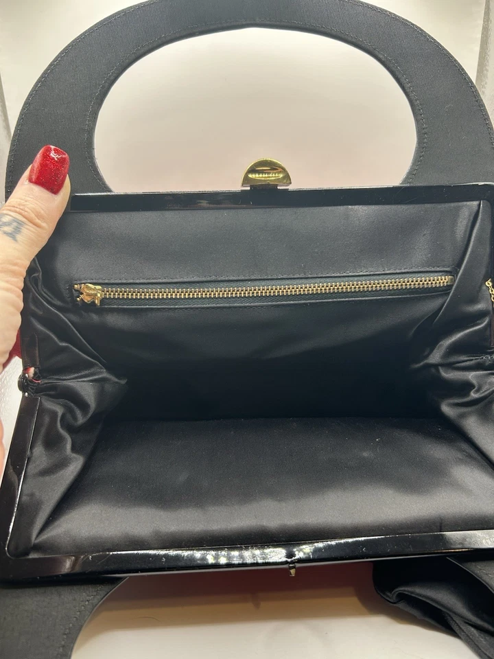 Bolsa de mão vintage anos 60 vermelha camurça alça curva mod retrô férias VEJA FOTOS - Imagem 4 de 4