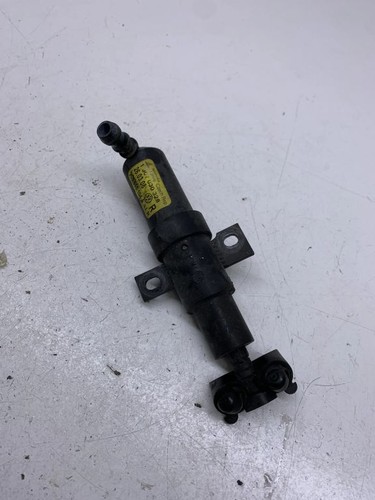 Volkswagen PASSAT B6 2007 Rechts Düse Scheinwerferreinigungsanlage DRA42676