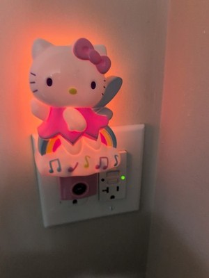 VTG 2003 Hello Kitty Wall Light Plug Into Outlet Mini Night Lamp Cute!