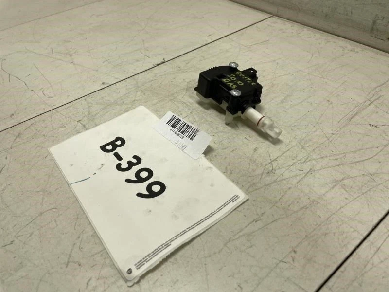 Volkswagen Beetle 2010 combustible gas cerradura puerta pestillo actuador OEM+ Foto 2 de 4