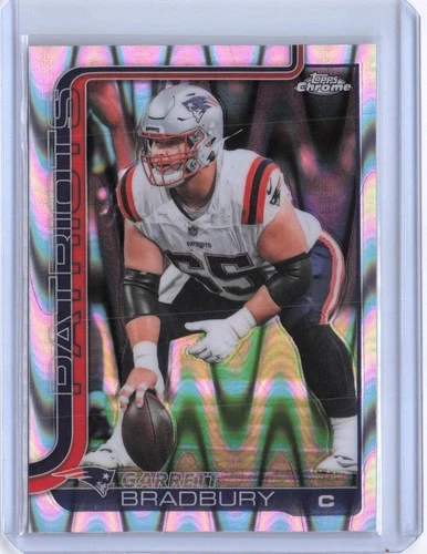 2025 Topps Chrome Football RayWave Refractor Garrett Bradbury #212