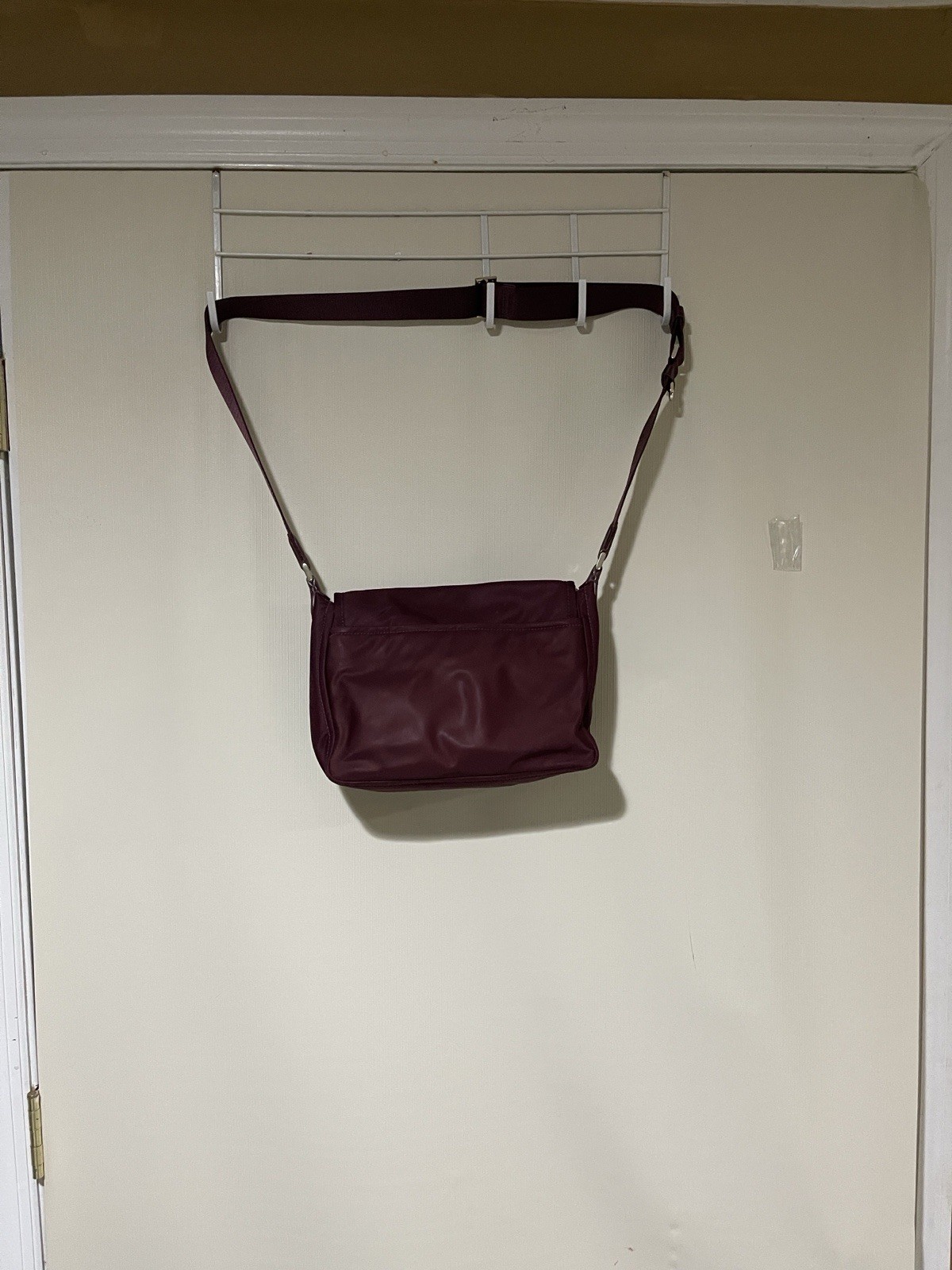 NWOT Kate Spade New York Sam The Little Better Nylon Medium Messenger Bag  thumbnail 3