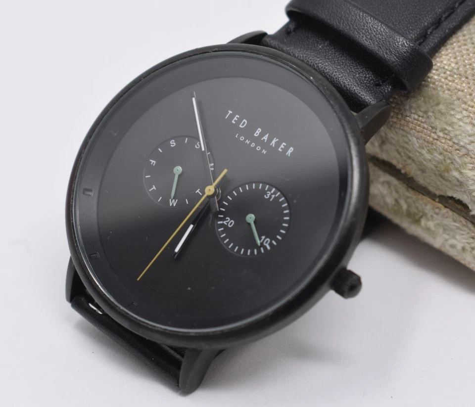 Ted Baker London All Black Minimalist Mens Calendar Wristwatch 42mm - Image 4 of 4