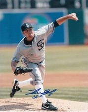 JOHN DANKS   CHICAGO WHITE SOX   ACTION SIGNED 8x10