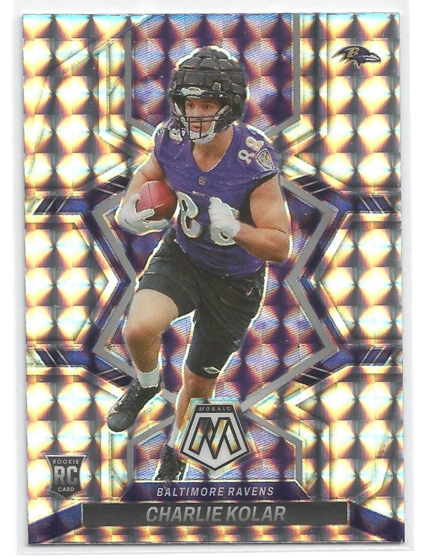 2022 Panini Mosaic - Aaron Donald #112 Red Mosaic Prizm for sale