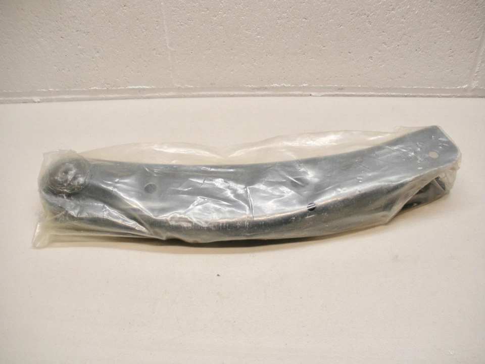 18282.20 Rugged Ridge FRONT UPPER L/R Control Arm for 99-04 JEEP Grand Cherokee - Image 3 of 4