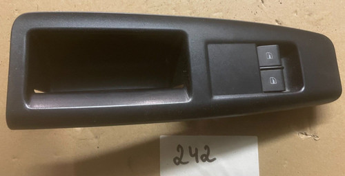 VW Polo IV 9N 2001-2009 Schalter elektrische Fensterheber Griffmulde vorne links