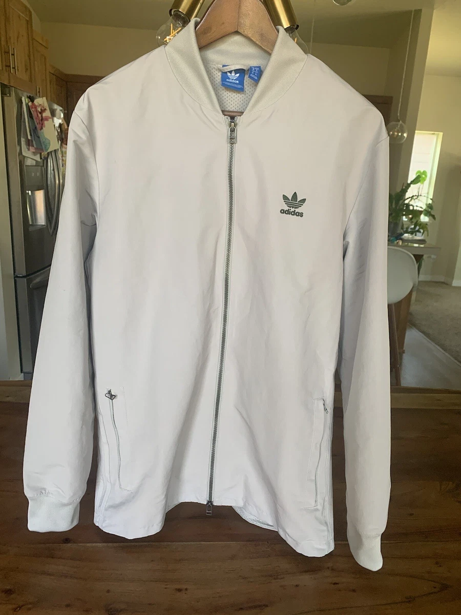Adidas sst store windbreaker green