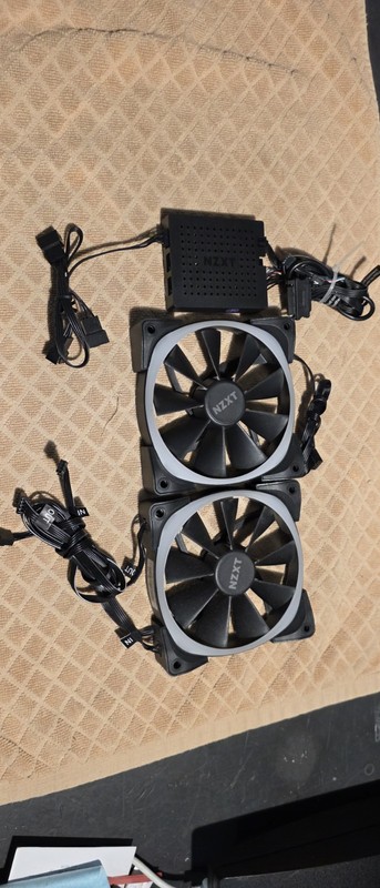 NZXT HF-2812C-TW RGB 2 120mm Triple Starter Pack