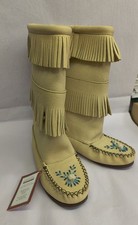 Bastien Industries Hiawatha Moccasins Style 2010XX Ladies Size 6