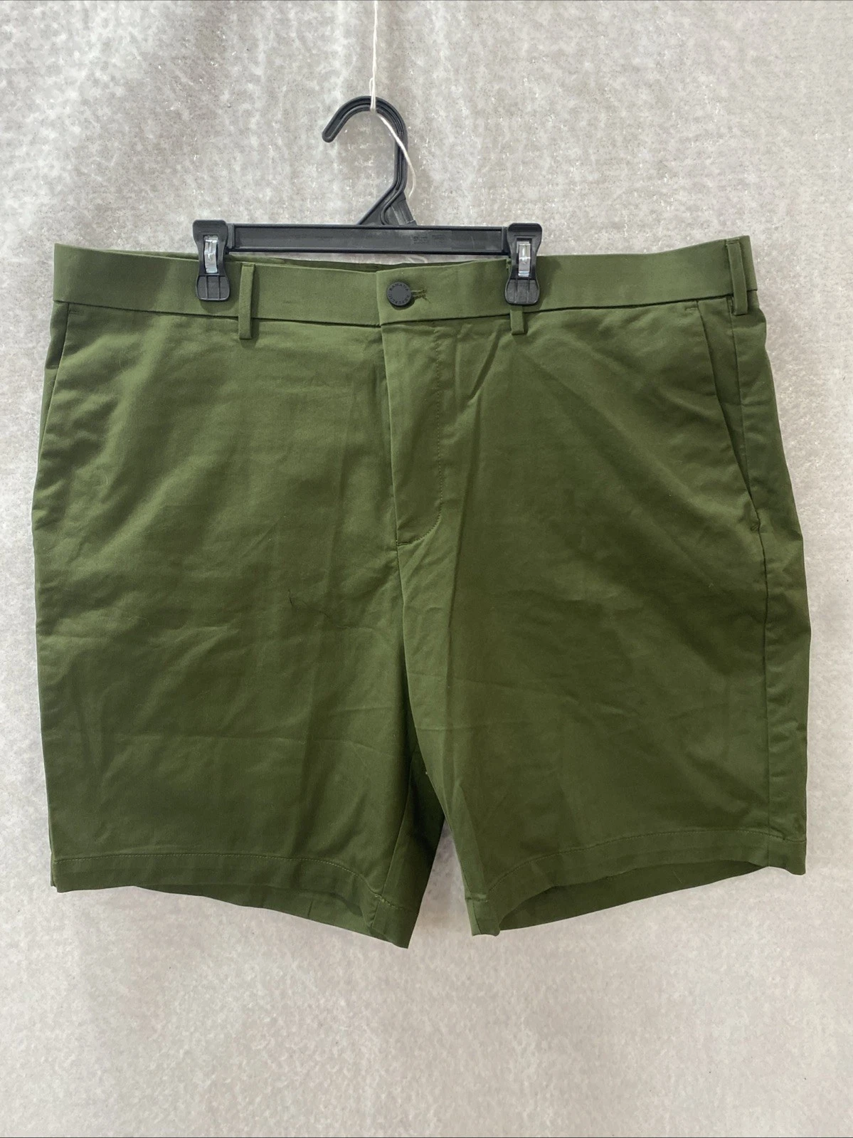 Banana Republic Shorts Core Temp Chino Men's 38x9 Green Pockets Stretch Preppy