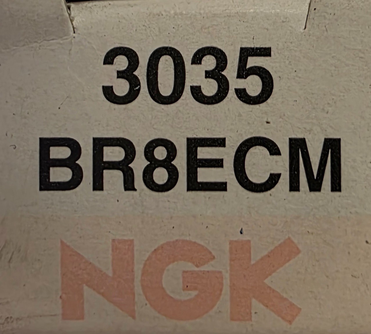 NGK BR8ECM 3035 Spark Plug