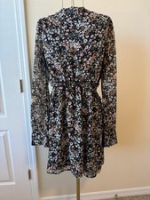 Women's Lulus Black Floral Long Sleeve Dress L