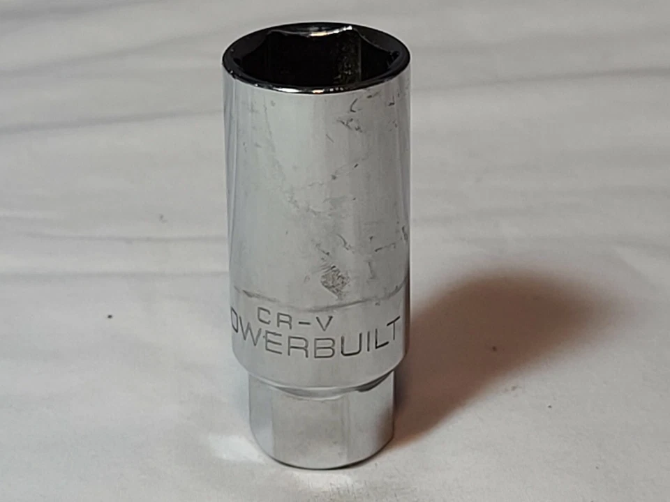 Powerbuilt 3/8" Drive Magnetic Spark Plug Socket 13/16" Chrome Vanadium CR-V - Image 3 of 4