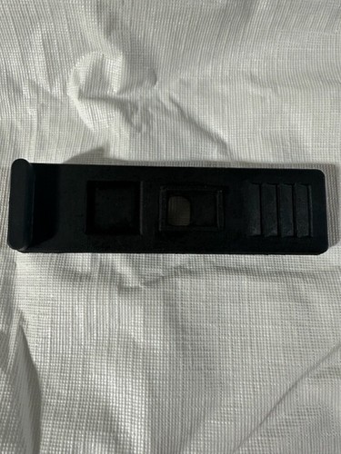 Rubber Hood Latches Pair (2) 1982-1987 Ski-Doo Skandic 377 377R 503 277 377 - Picture 5 of 5