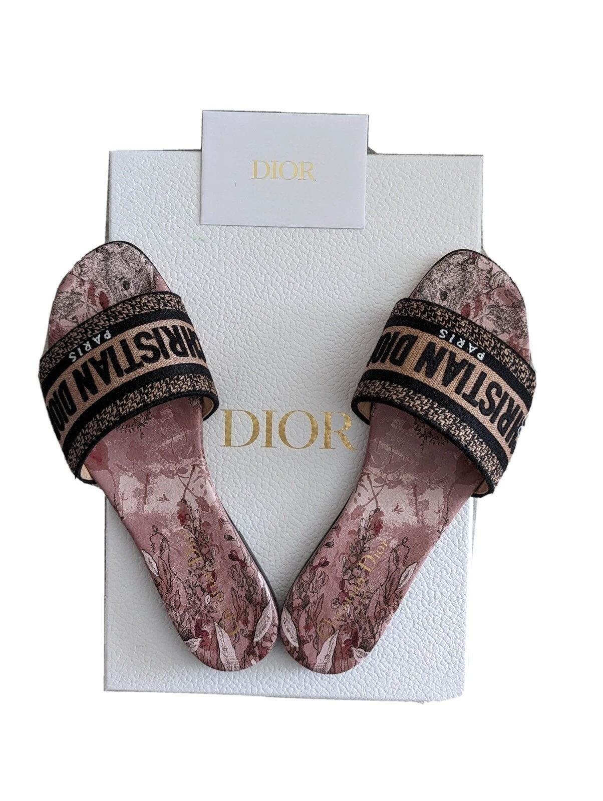 Sandales en tissu brodé Christian Dior « DWAY » flambant neuves fabriquées en ITALIE