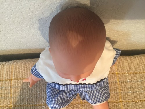 Berenguer 11" Vinyl Blue Eyed Brown Hair Baby Doll Original Outfit Vintage - Picture 4 of 7