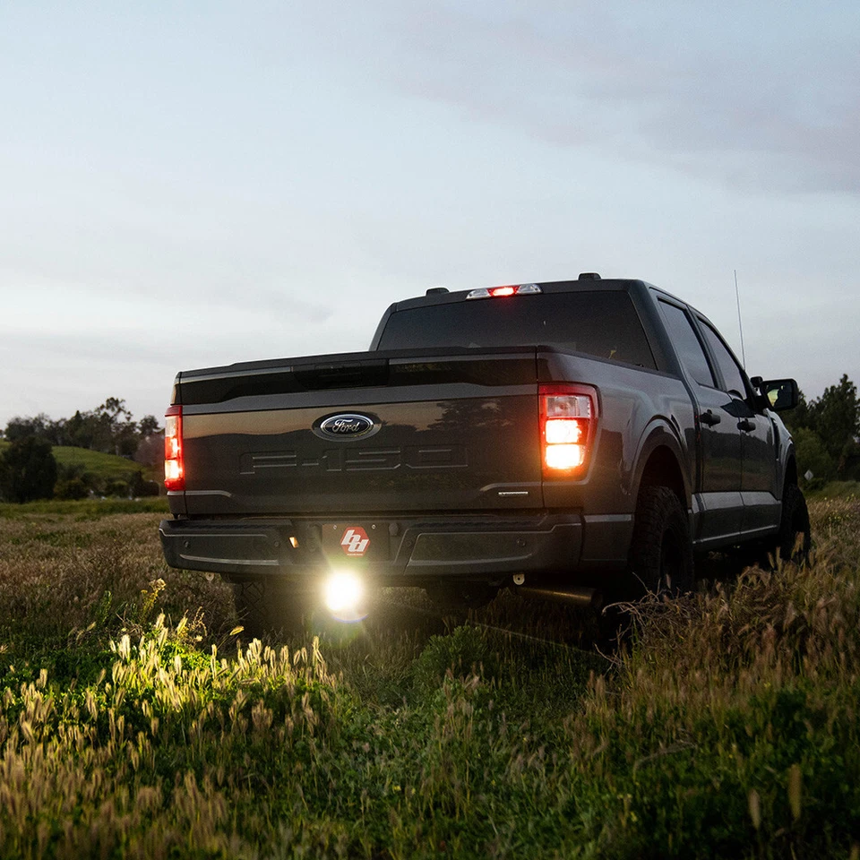 Kit de luces de enganche universal Baja Designs 448153 S1 con arnés de enganche de remolque Foto 2 de 4