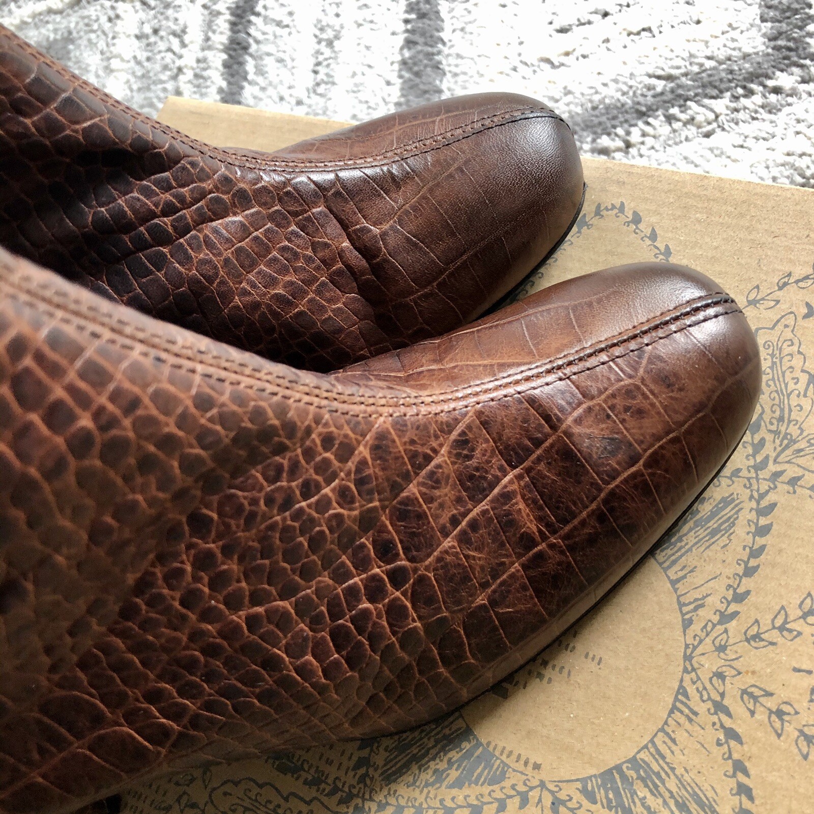 Block Heel Leather Bootie 
