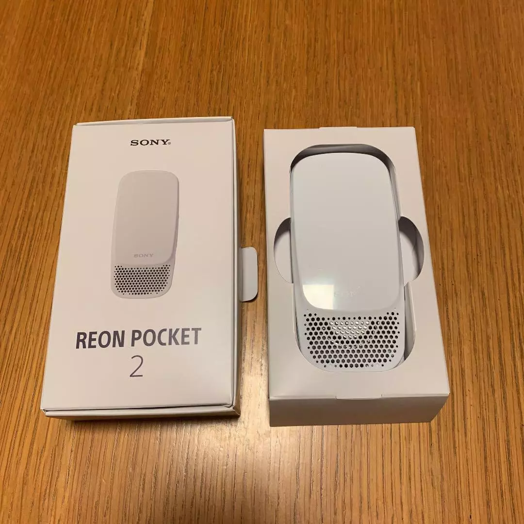 Sony Wearable Cooler REON POCKET 2 RNP-2/w White Cold Warm Wearable Air