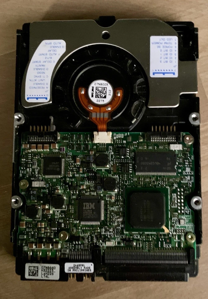 IBM 68 Pin U320 SCSI Hard Drive Ultrastar IC35L073UWDY10-0 - 08K0332 - Image 4 of 4