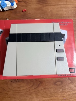 Nintendo NES RetroUSB AVS