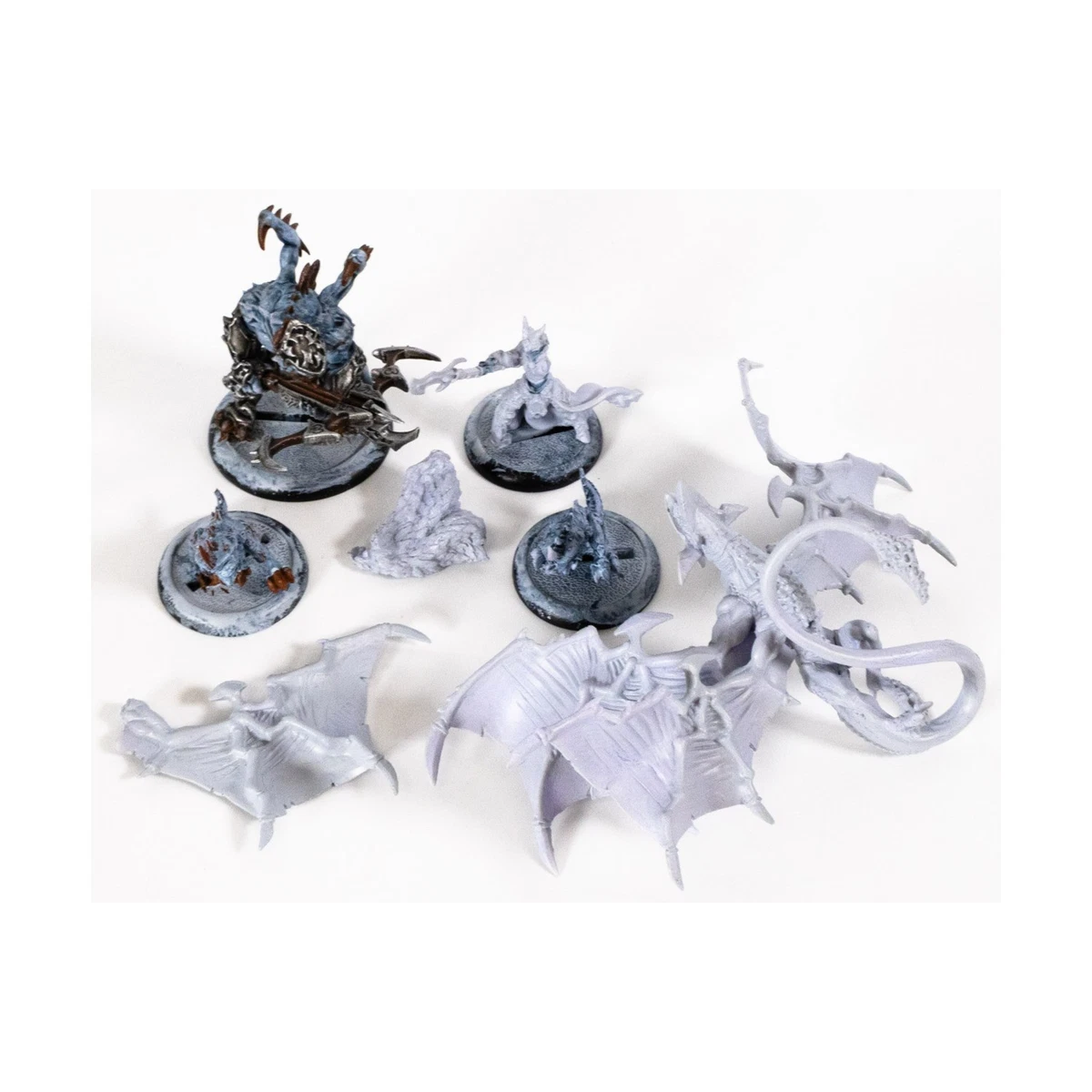 Hordes Legion Of Everblight – Warspears (Plastic) – PIP 73041 – Neuf