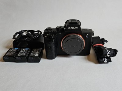 Sony Alpha A7s II 12.2MP Digitalkamera, Top Zustand, nur 7637 Auslösungen