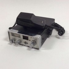 Vintage 1983 Cobra 19XS 40 Channel CB Radio W/ Handset Made In Korea