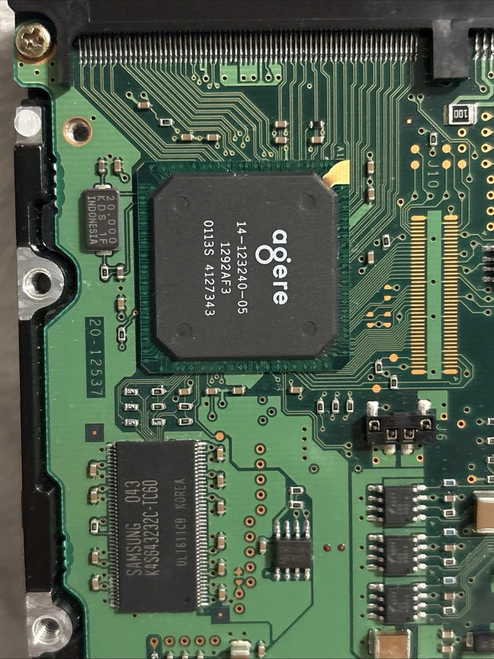 Maxtor Atlas 10K III hard disk drive 36.7 GB SCSI RPM: 10,000 (1A)  - Image 4 of 4