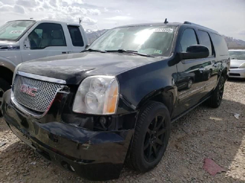 2011 GMC Yukon XL 1500 Radio Receiver Navigation With Display Screen OEM - Image 4 of 4