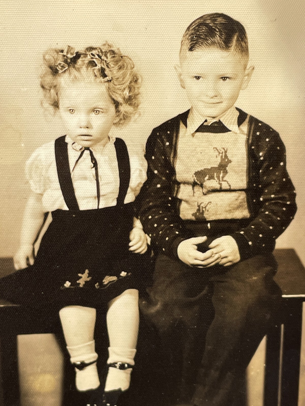 S4 1930-40's Girl Boy Nice Image Kids Portrait Siblings