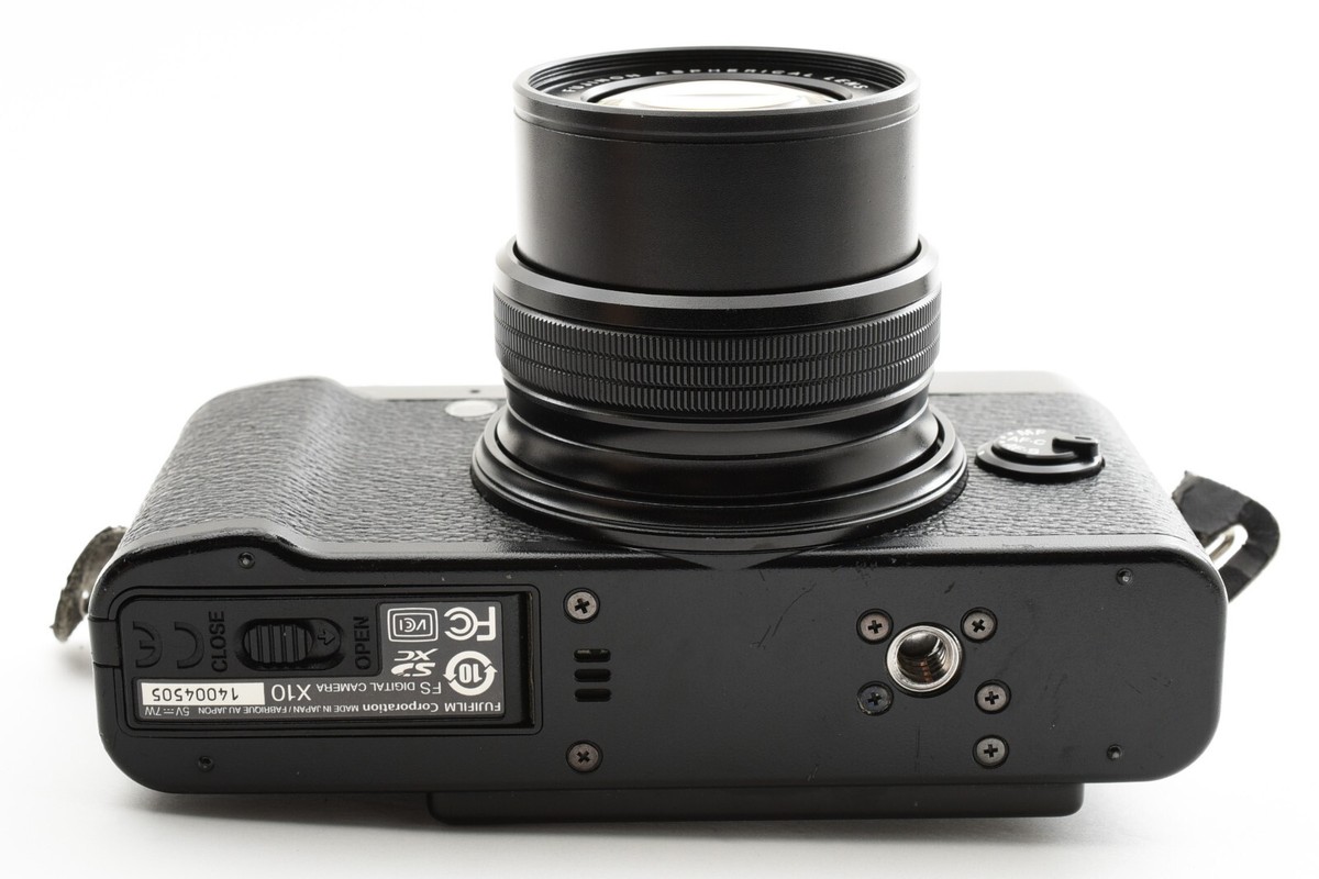 Fuji Fujifilm X10 Black 12.0MP Compact Digital Camera [Exc+5 Fuji Fujifilm X10 Black 12.0MP Compact Digital Camera [Exc+5