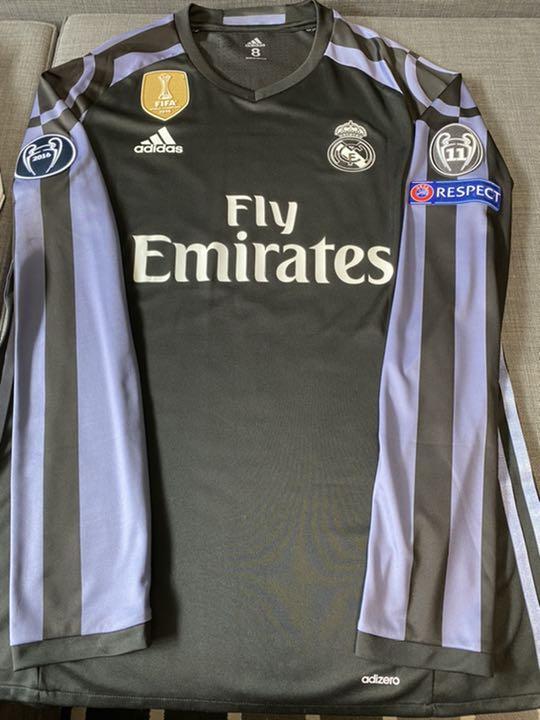 Player Issue 16/17 Real Madrid CR7 RONALDO CL Size 8 adidas