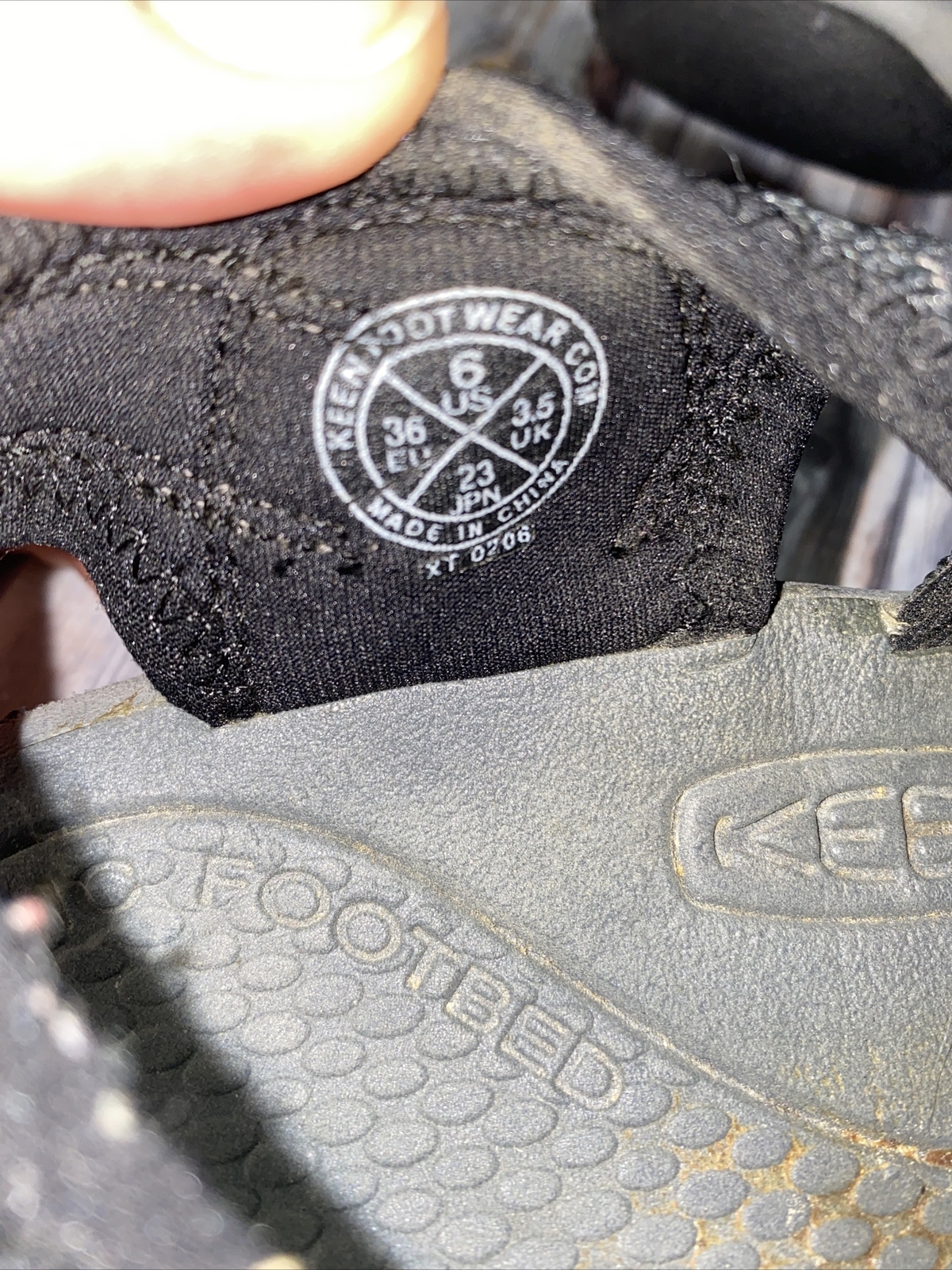 Keen XT 0206 Newport scarpa da trekking sentiero acqua sandalo AquaStop rosso metatomico taglia 6